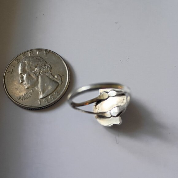 Authentic Vintage Navajo Sleeping Beauty Turquoise and Silver Ring - Picture 2 of 4